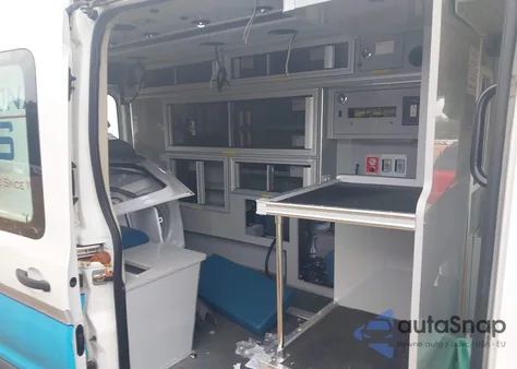 2018 Ford Transit-250 z USA, uszkodzony, nr VIN 1FDYR2CM7JKB33276